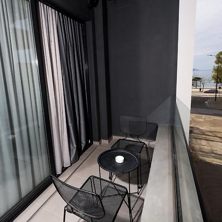 H&M Hotel Влёра Экстерьер фото